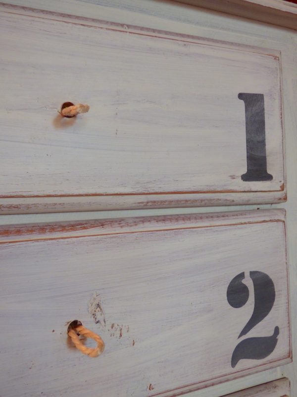 cajonera detalle números